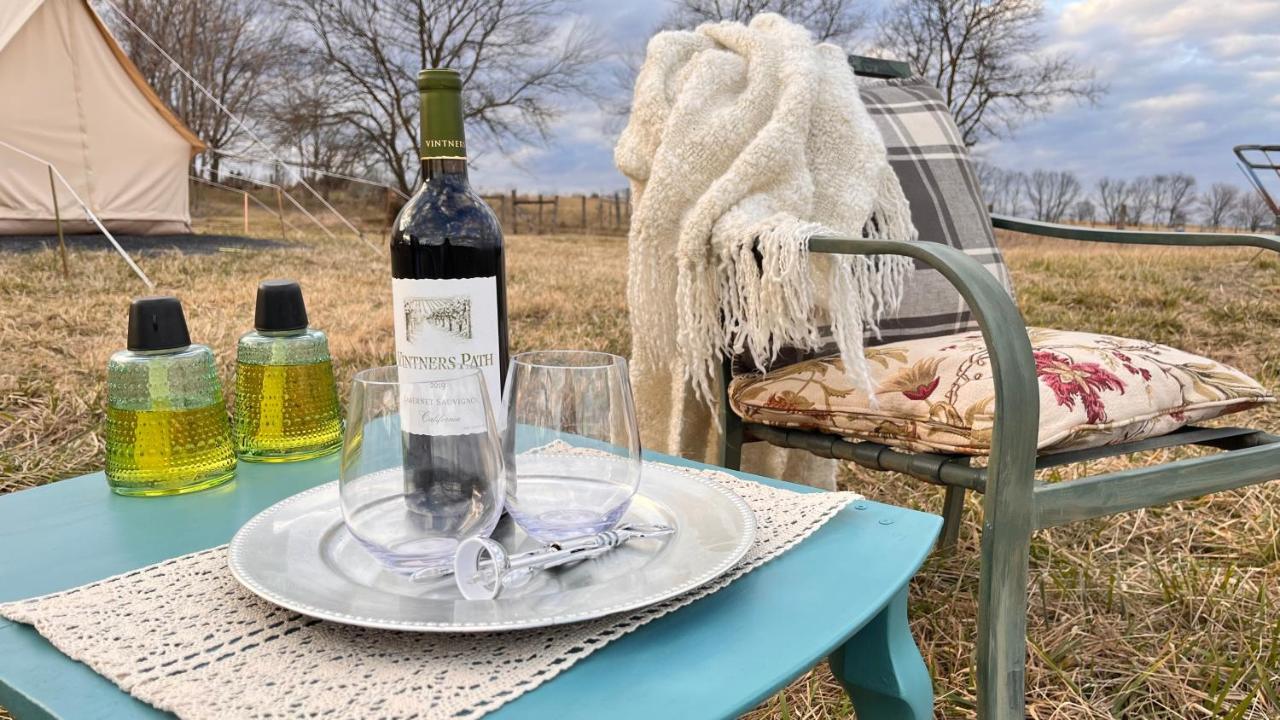 Shenandoah Valley Glamping - Amazing Views - Farm Edinburg Dış mekan fotoğraf